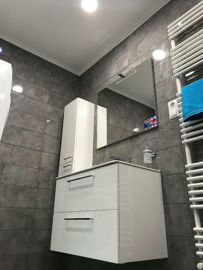Swiss Apartment Mosonmagyaróvár المظهر الخارجي الصورة