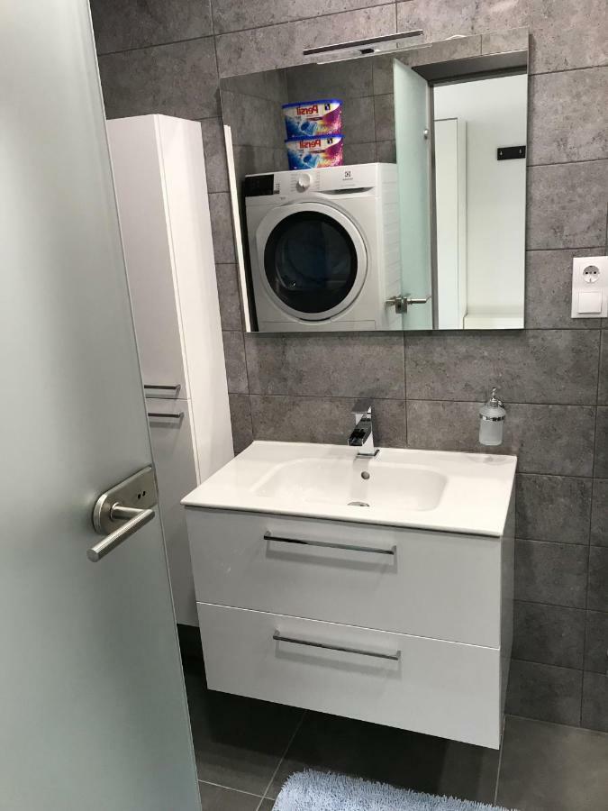 Swiss Apartment Mosonmagyaróvár المظهر الخارجي الصورة